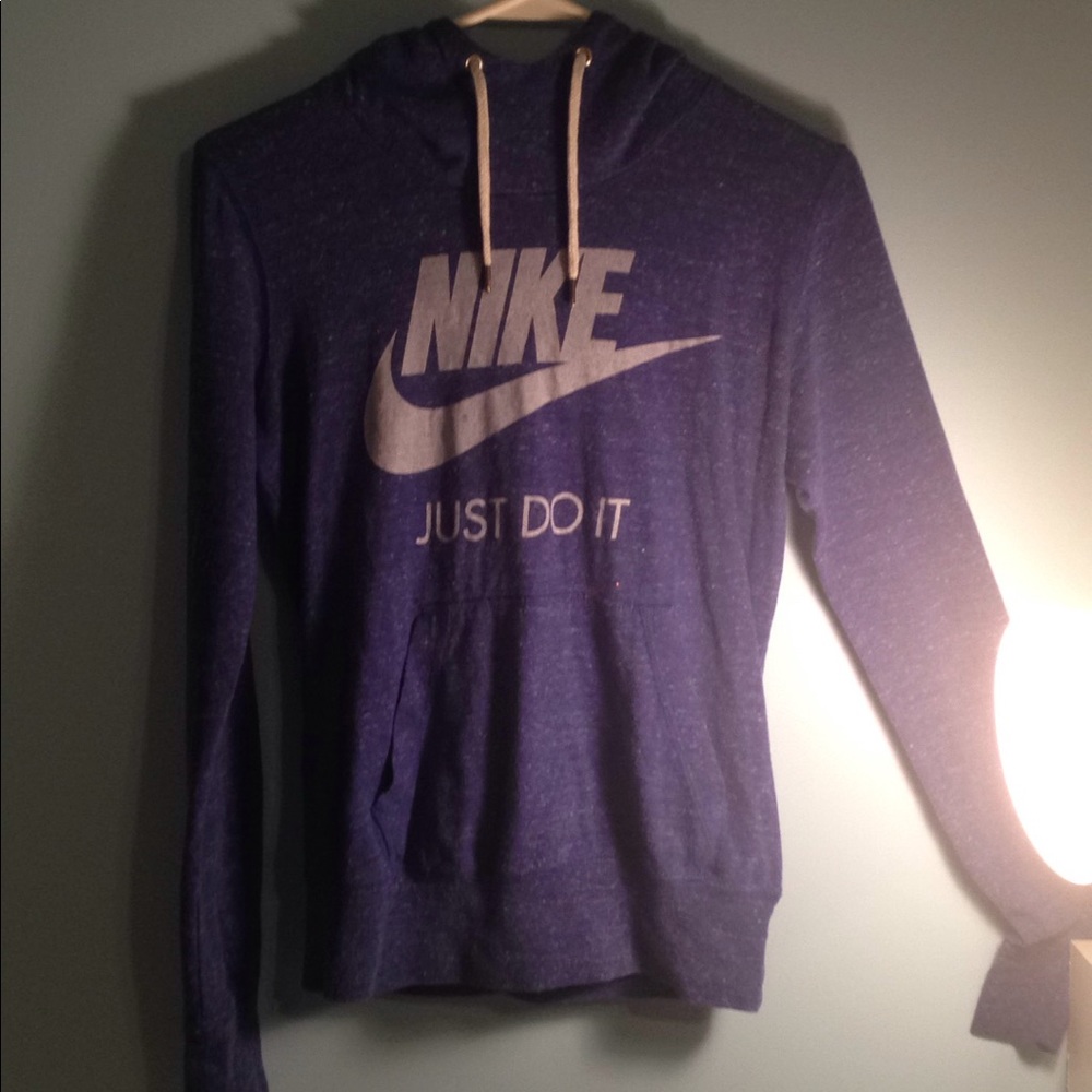 A sweatshirt